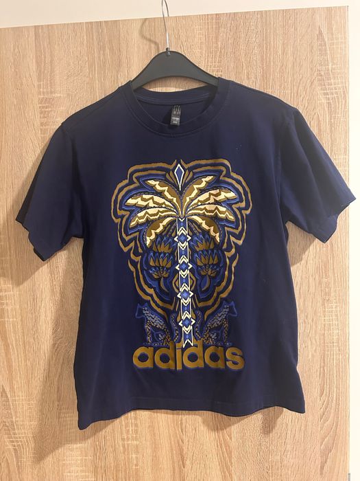 Дамска маркова  тениска