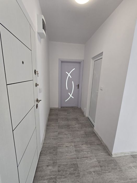 Продава се Двустаен апартамент в Шумен, Добруджански - 65 кв.м за 1766 €/кв.м - Снимка #3