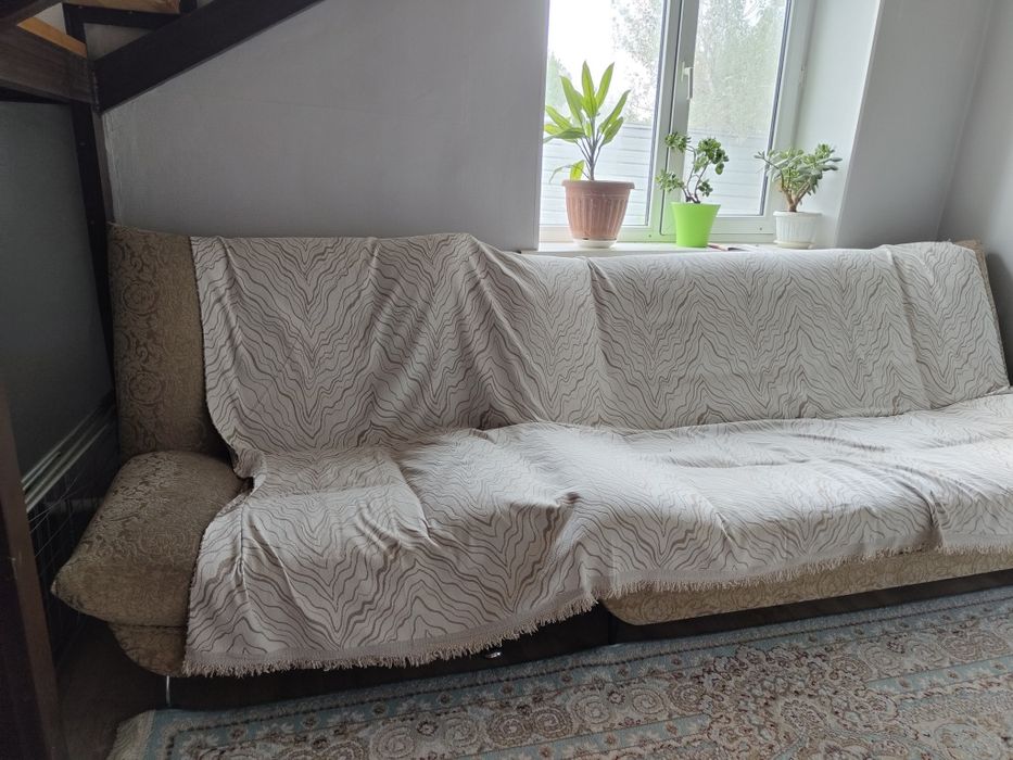 Диван и кресло продам