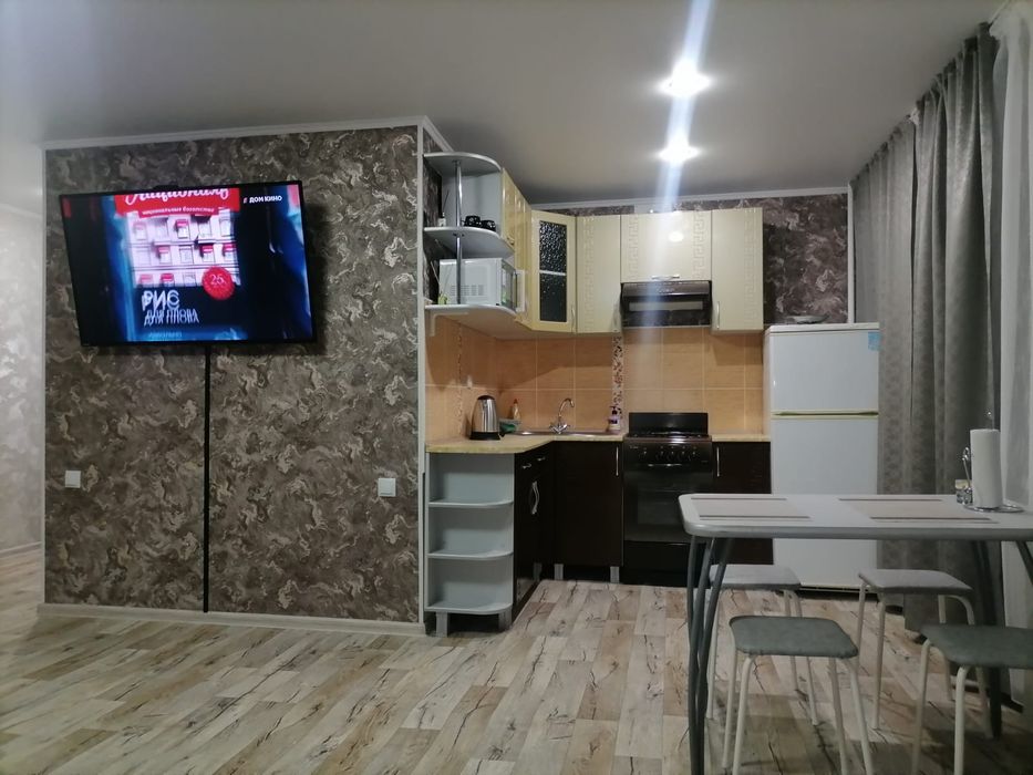 Рудный. Посуточная аренда. День. Ночь.