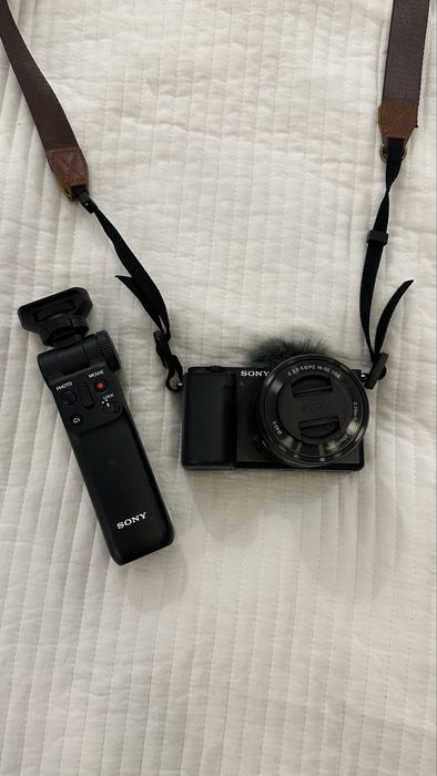 Камера Sony ZV-E10