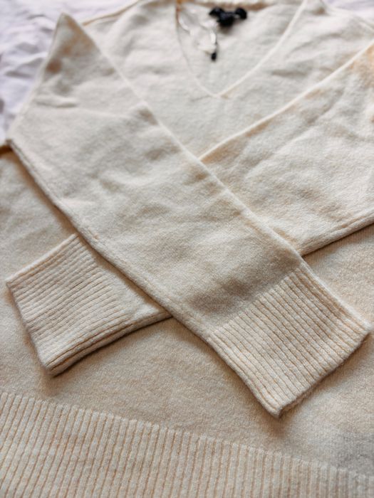 Bluza catifelata alb bej