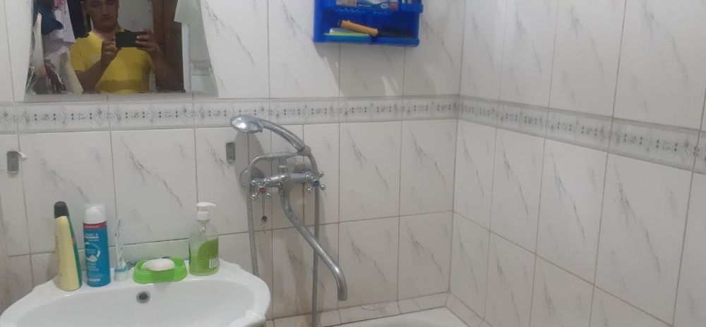 2 honali kvartira sotiladi