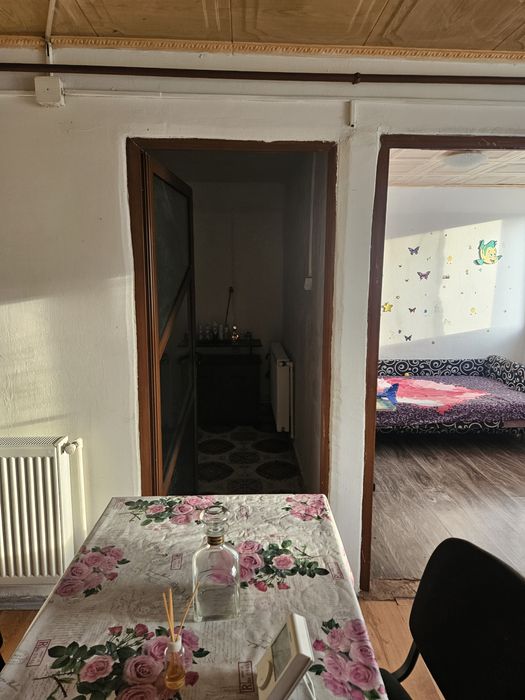 Închiriez apartament Rovinari
