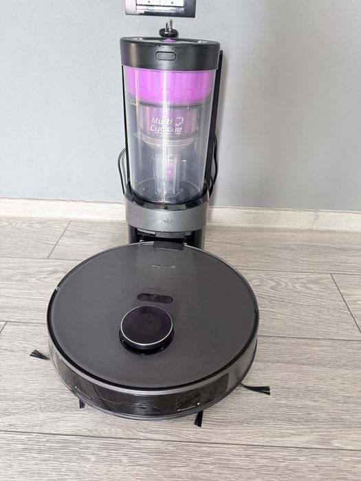 Robot aspirare spalare eureka E20