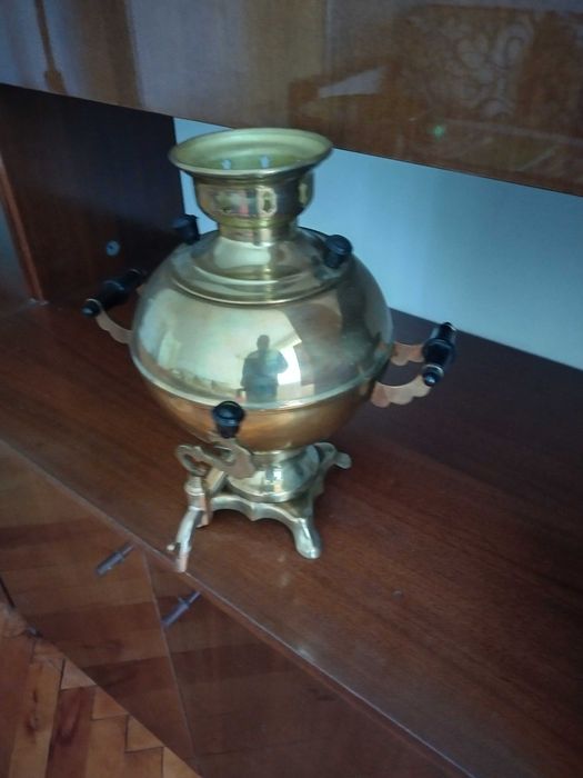 Самовар Руски вместимост 3л.