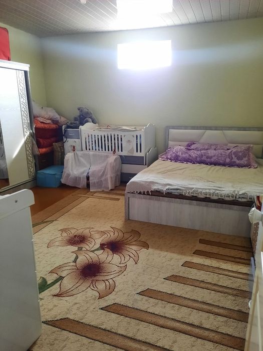 Киров. 3 сўтик. 5 та хона. Ҳокимият орқаси