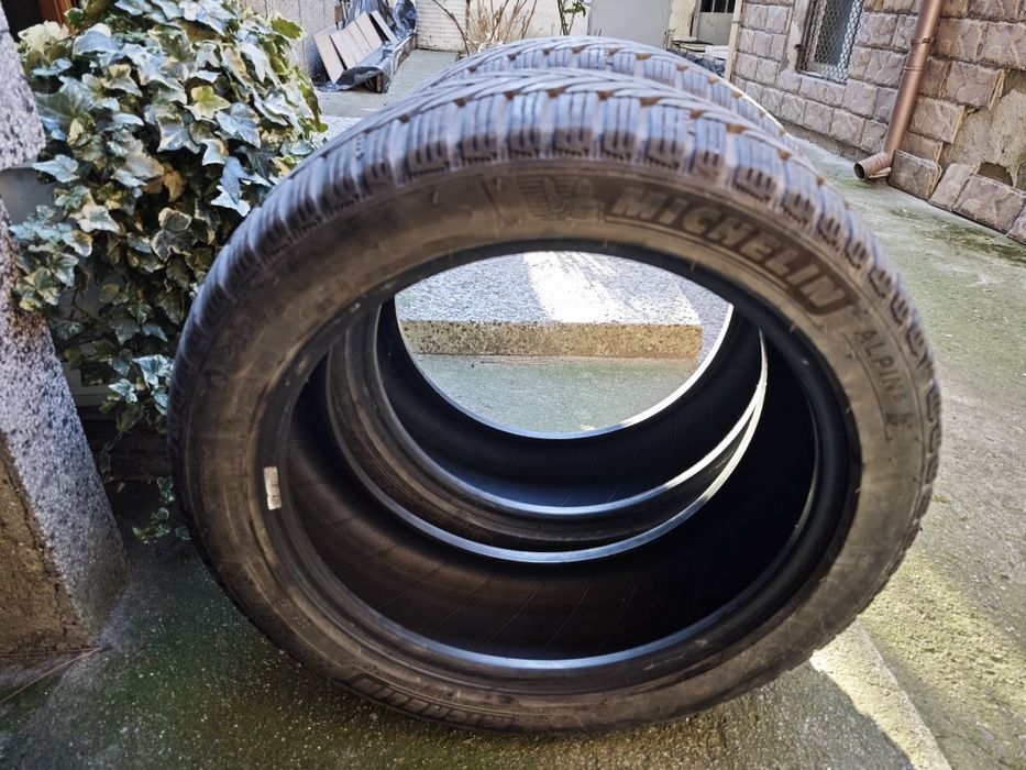 Michelin Alpin 6 – 225/45 R17