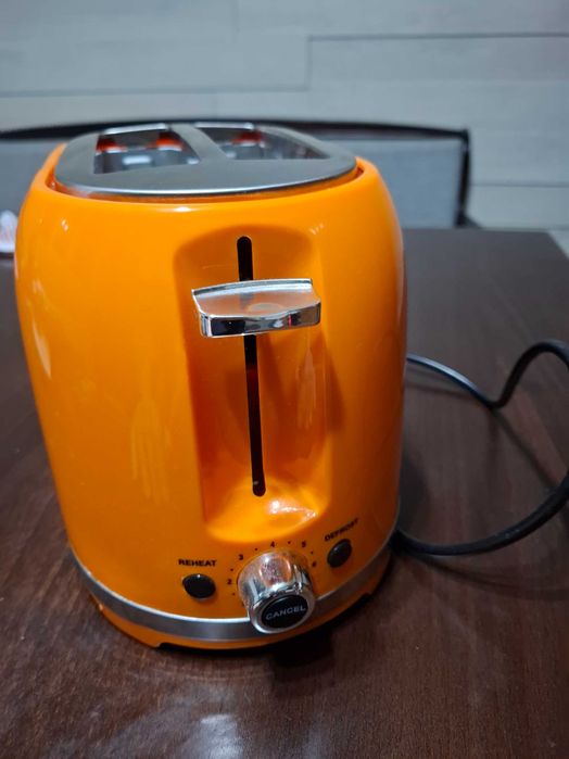 Тостер за филийки с надпис Cappy

35лв