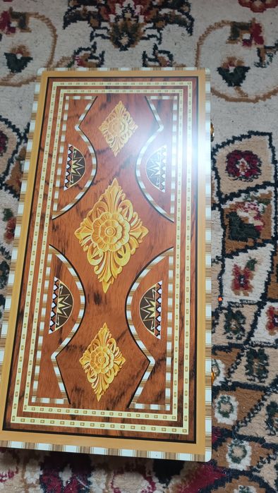 Продам нарды деревянные