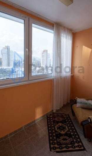 Едностаен апартамент под наем в кв. Света Троица