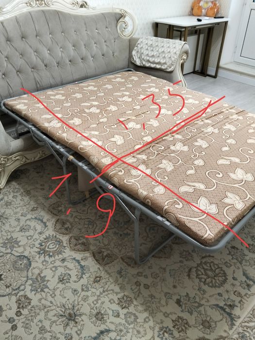 Мягкий диван сатылады