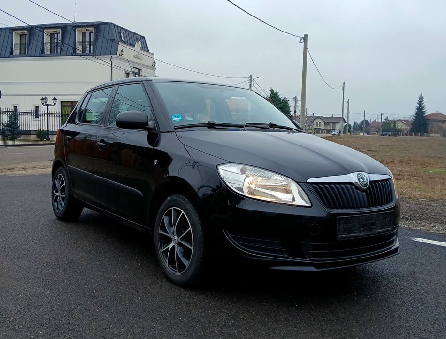 Skoda Fabia Euro 5_ 2011