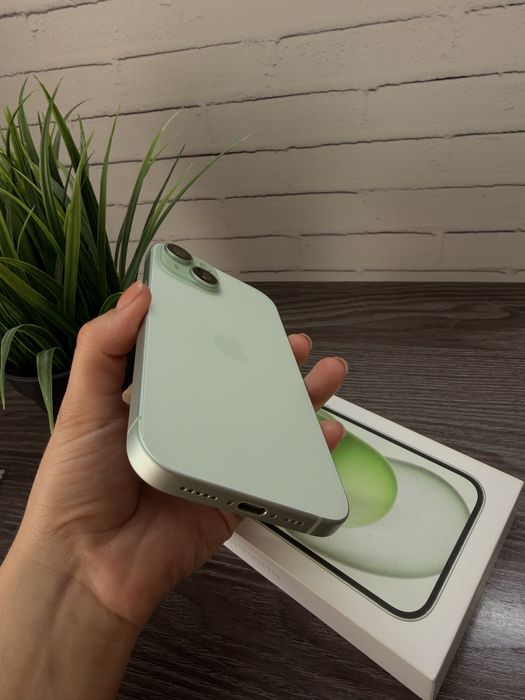 Iphone 15 128gb АКБ 89%