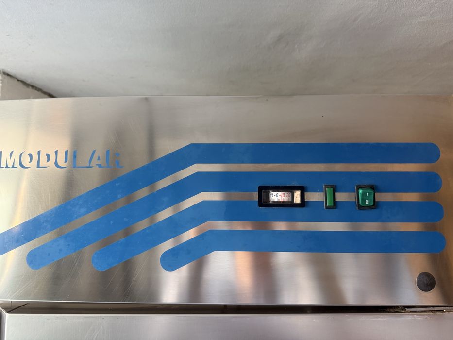 Професионален хладилен шкаф Modular