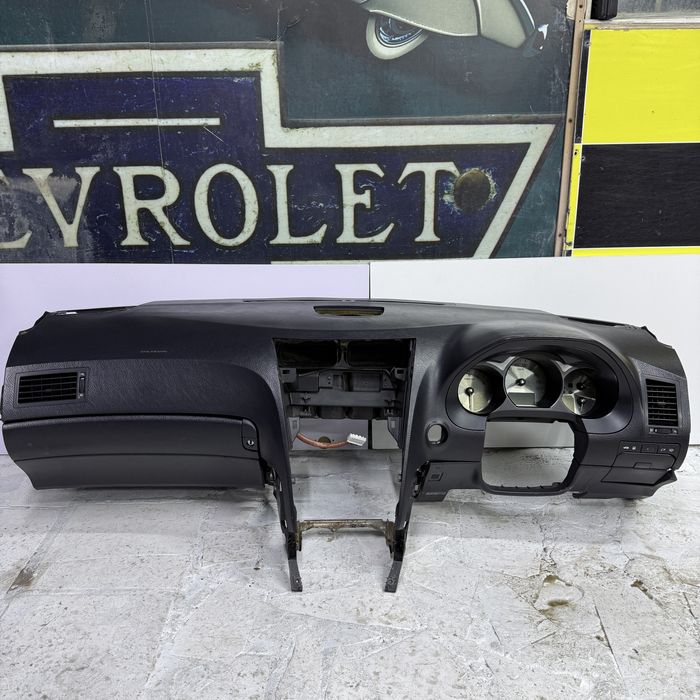 Торпеда (панель) Lexus GS 190 правый руль (англичанин).