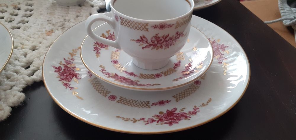 Порцеланов сервиз