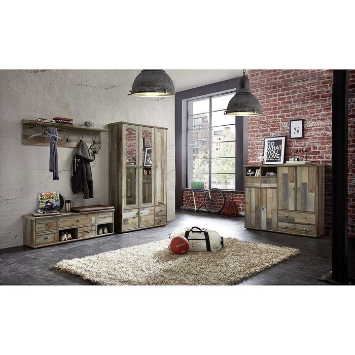 РАЗЧИСТВАМЕ СКЛАДА  Тотална Разпродажба  закачалка TAPARA I