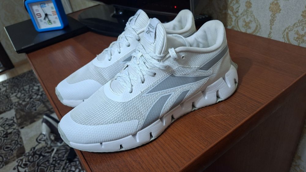 Кроссовки reebok размер 45