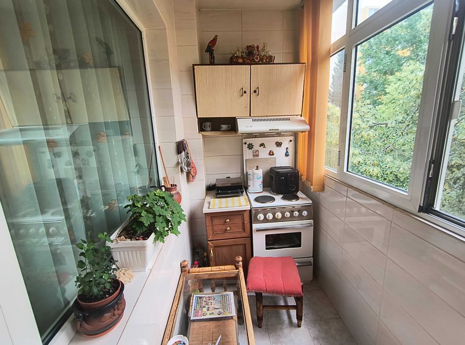 Продава се Двустаен апартамент в Стара Загора, Център - 48 кв.м за 1157 €/кв.м - Снимка #3