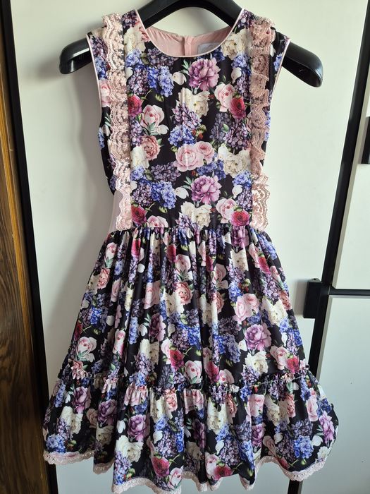 Официална рокля  за момиче Unique размер 134-140 см.