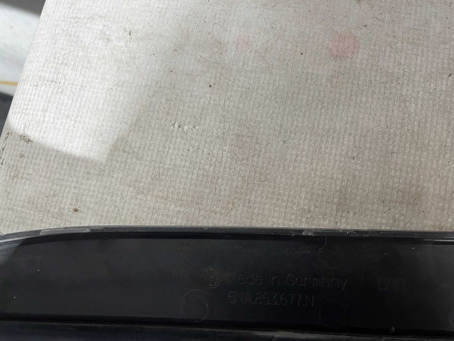 Grila centru bara fata Vw Tiguan facelift dupa 2020 cod 5NA853677N