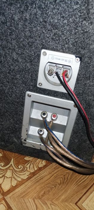 Сабвуфер Infinity