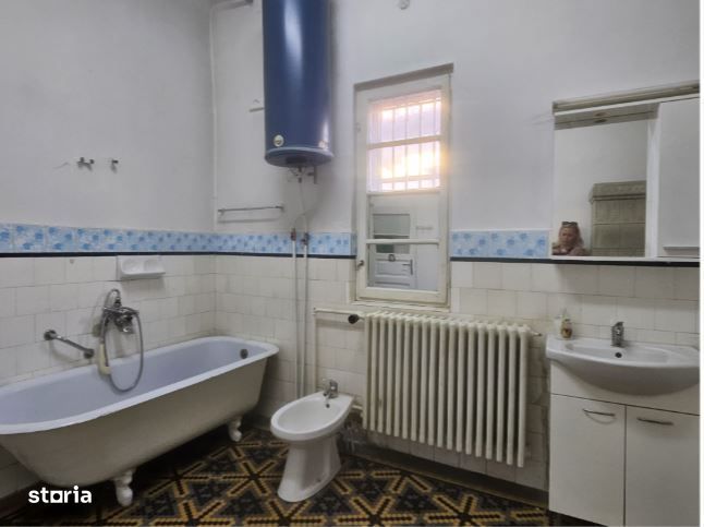 Vanzare 3 camere Stirbei Voda - Casa Radio