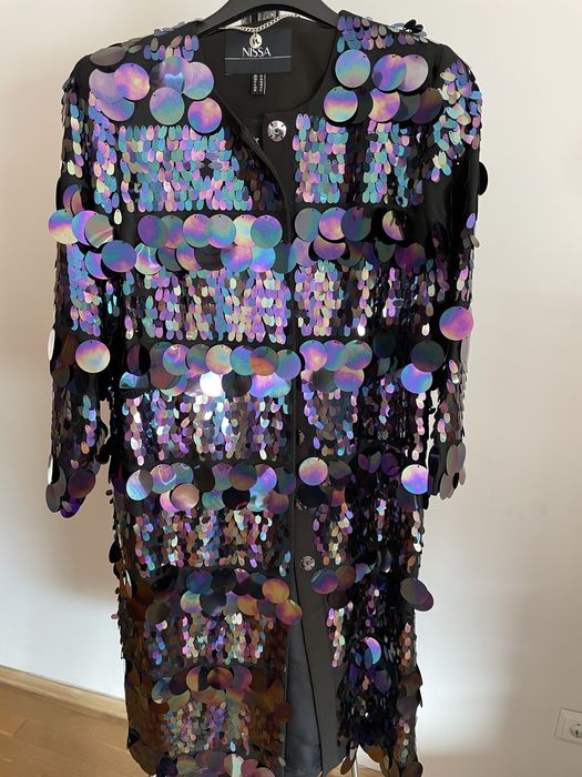 Pardesiu de ocazie cu paiete Nissa