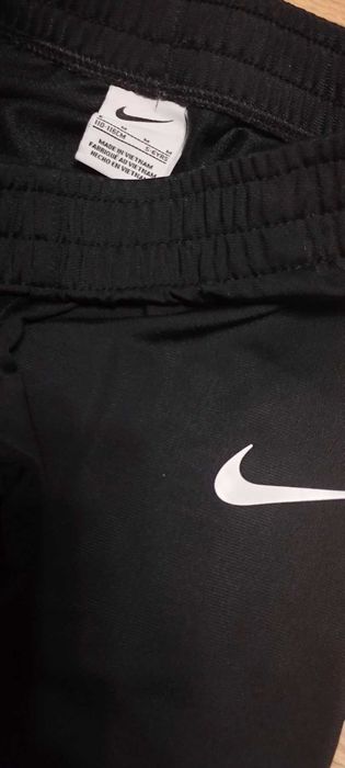 Оригинални комплекти анцузи Nike 110-116см