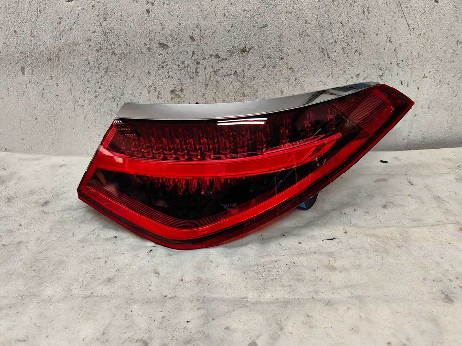 Оригинален стоп Мерцедес 223  Mercedes S  223 Led