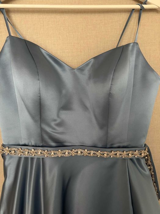 Официална бална рокля