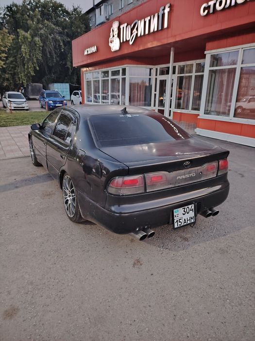 продам тайота ариста