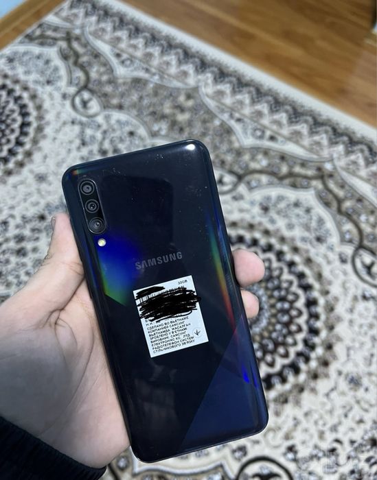 Samsung Galaxy A30s srochna sotiladi