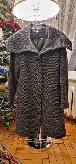 Ефектно зимно палто Andrews