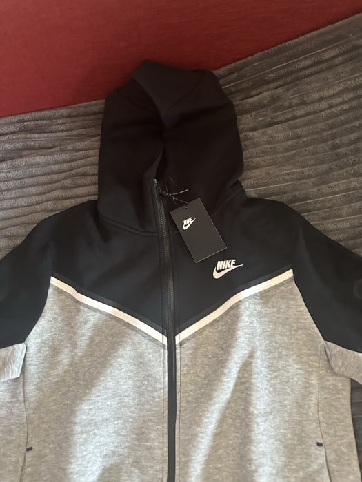 Vand Nike Tech Fleece