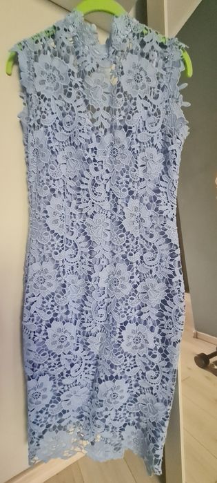 Vand rochie eleganta.
