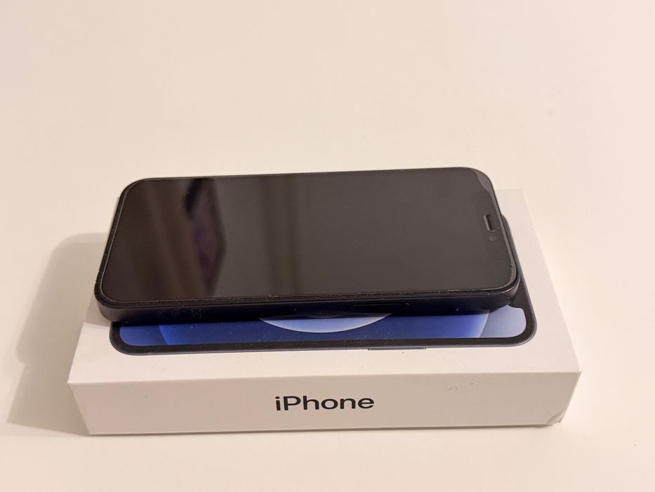 Мобилен телефон iPhone 12 Mini