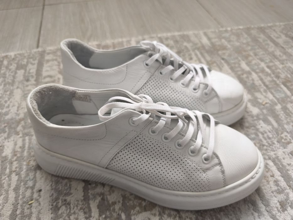 Женская обувь 39 размер