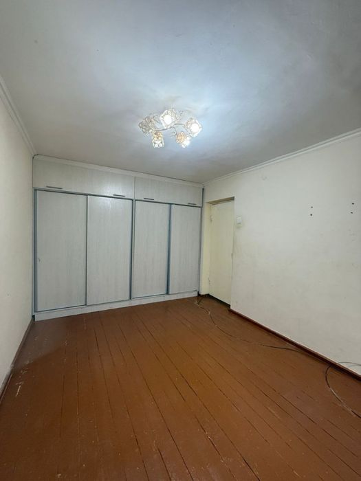 1 хонали Оккавокда (2этаж) ремонттан чикти