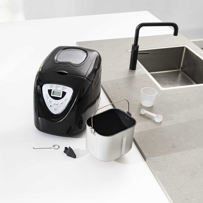 Хлебопекарна Princess 600W Cool Touch, капацитет 680-900 г, 15 програми