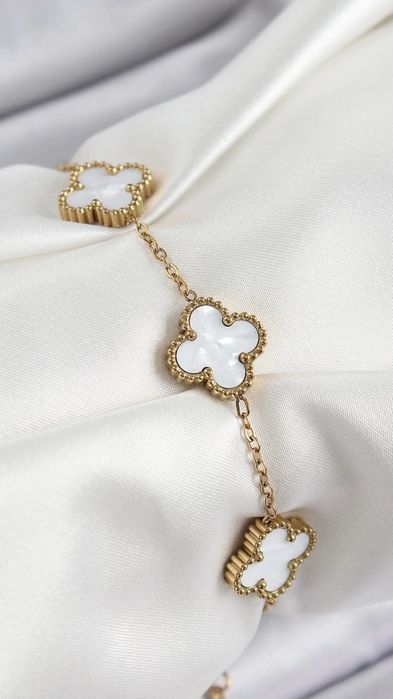 Златен комплект Van Cleef бял седеф