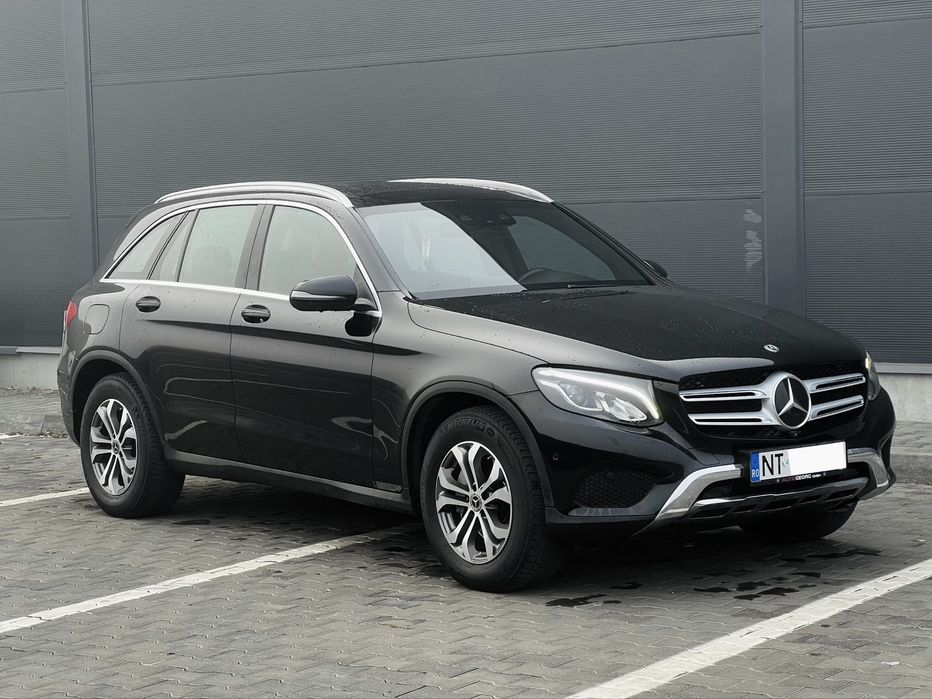 Mercedes-Benz Glc 250d 4Matic / led / panoramic