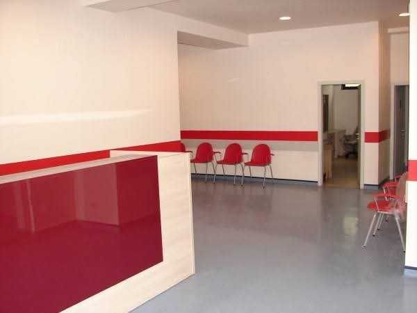 Vand set mobilier receptie hotel, pensiune, farmacie, etc