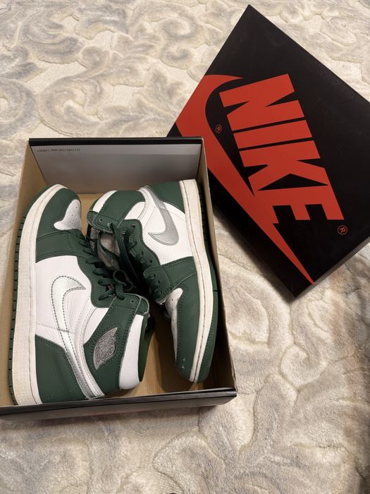 Air Jordan 1 Retro High