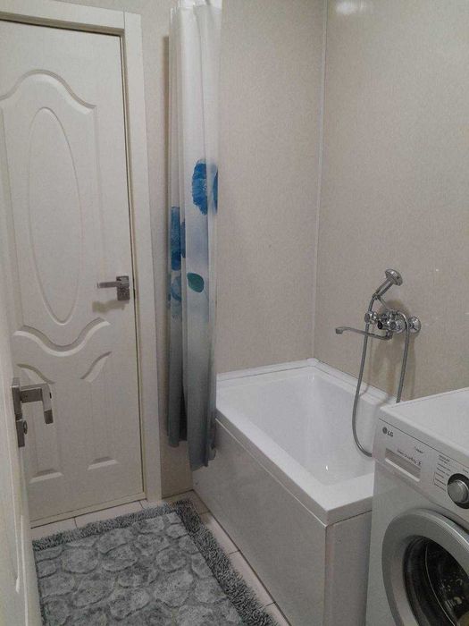 СРОЧНО !! Продаётся квартира в Яшнабаде 2/4/4 ( 47 кв/м ) Авиасозлар 3