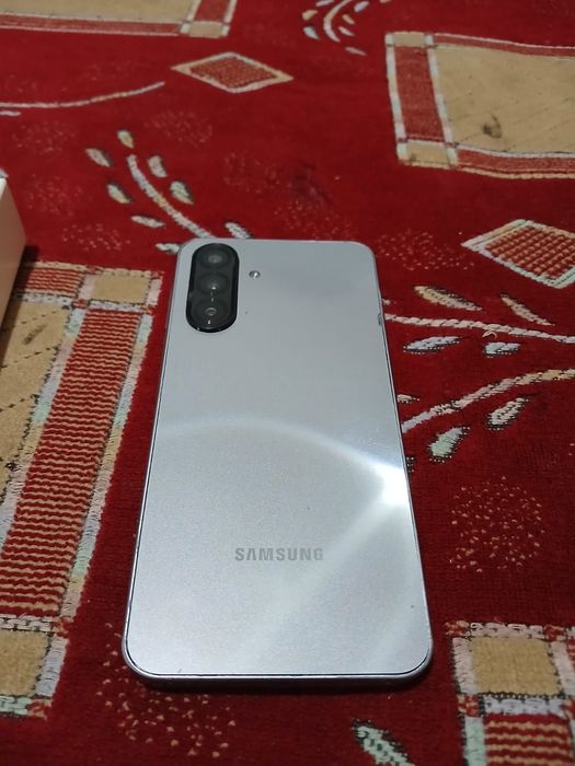 Samsung A17 обмен на Айфон