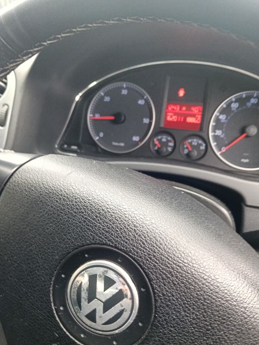 Vând wv Touran și wv golf plus