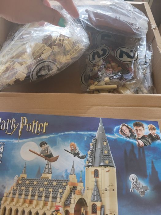Lego Harry Potter Castelul Hogwards (AliExpress)