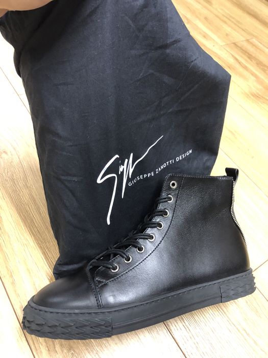 Мъжки кецове нови